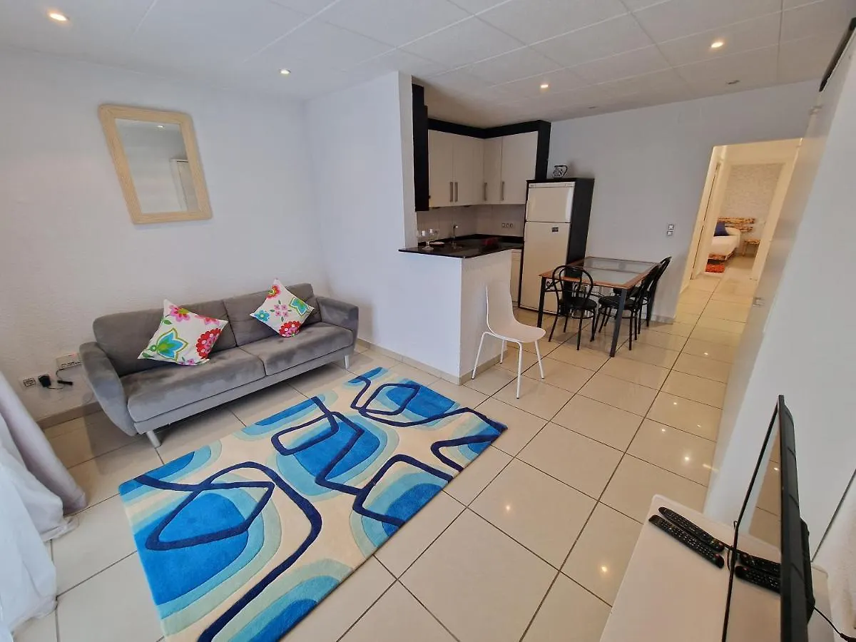 אמפוריבראבה Villa Promenade Terrace 0*,  ספרד