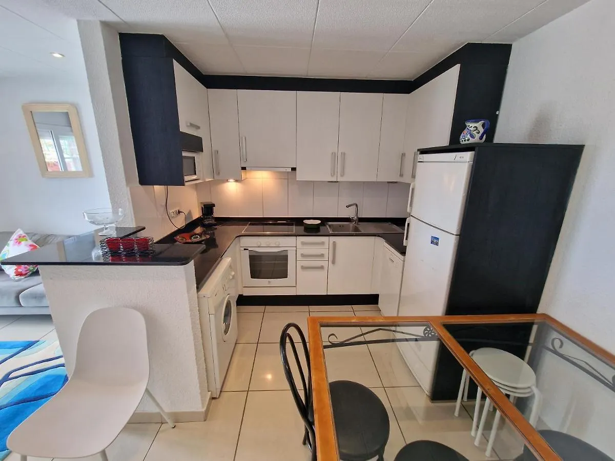 אמפוריבראבה Villa Promenade Terrace ספרד